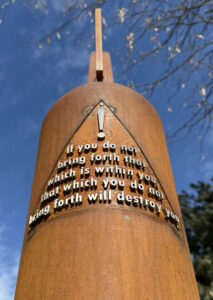 Mang_Warning-Beacon_3